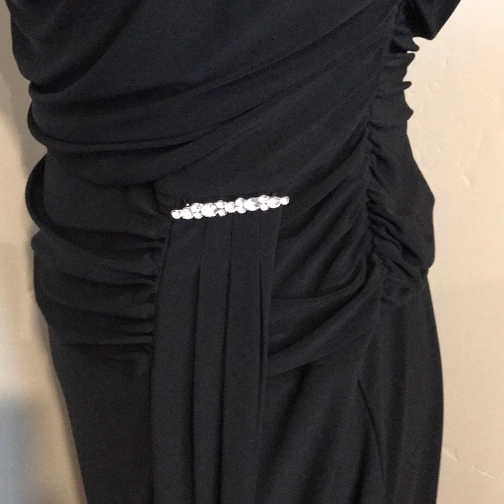 LBD! - Picture 5 of 8